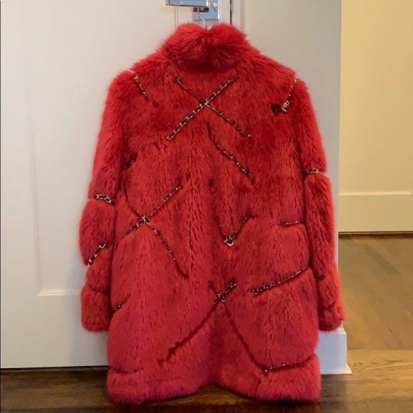 MOSCHINO x H&M exclusive PINK FAUX FUR COAT - Picture 2 of 6